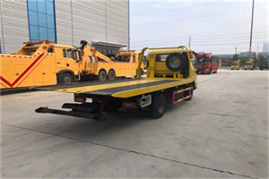 裕民非事故拖车